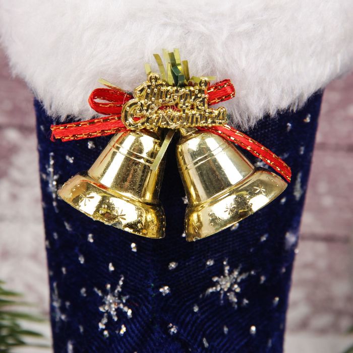Подарочная упаковка "Сапожок" в снежинку с колокольчиками 