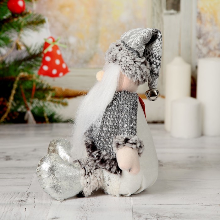 Мягкая игрушка "Дед Мороз с бубенчиком" 14*24 см серый 