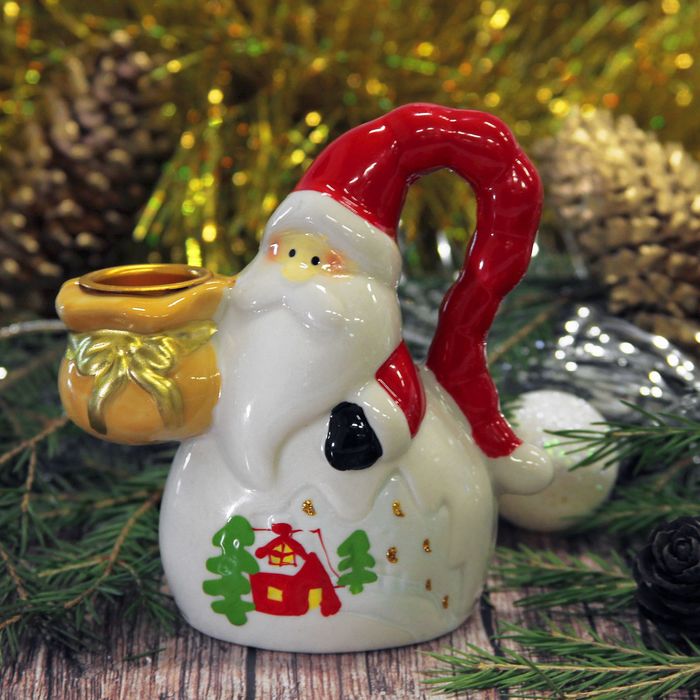 Сувенир керамика подсвечник "Дед Мороз в длинном красном колпаке" 10х8,5х4,6 см 