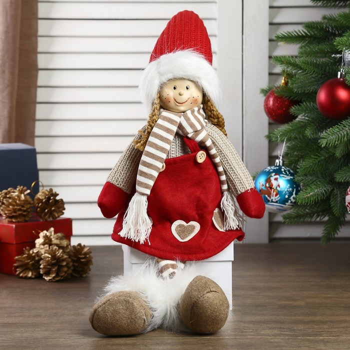 Кукла интерьерная "Девочка в красном колпаке и полосатом шарфике" 57 см 
