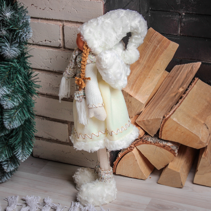 Кукла интерьерная "Девочка-ангелочек в белых ботах" 56 см 