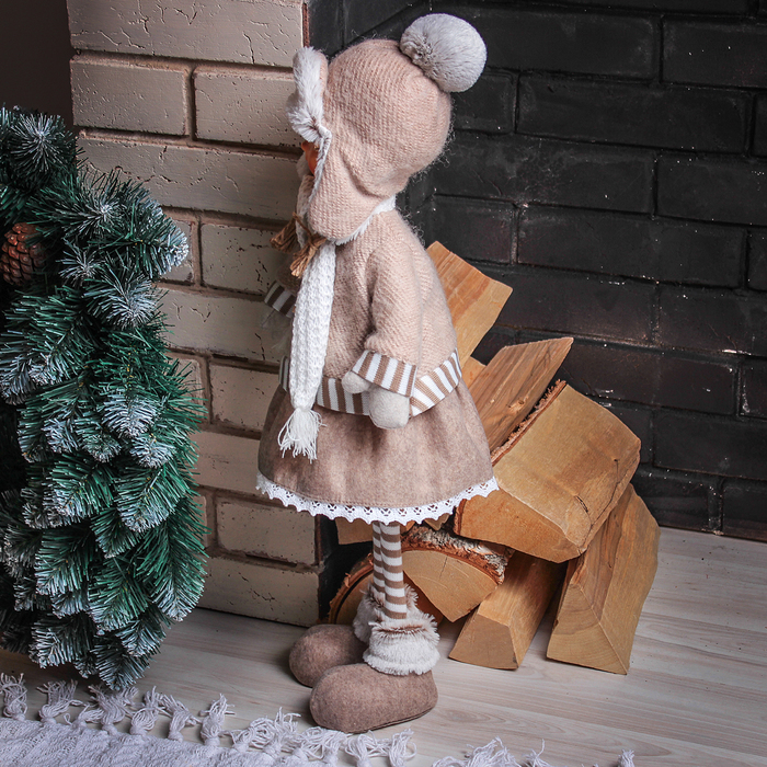 Кукла интерьерная "Маруся в шапочке-ушанке" 52 см 