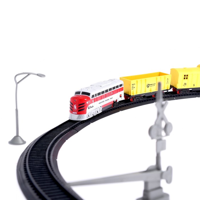 Железная дорога «Грузовой локомотив», со световыми и звуковыми эффектами, длина пути 2,92 м, цвета МИКС 