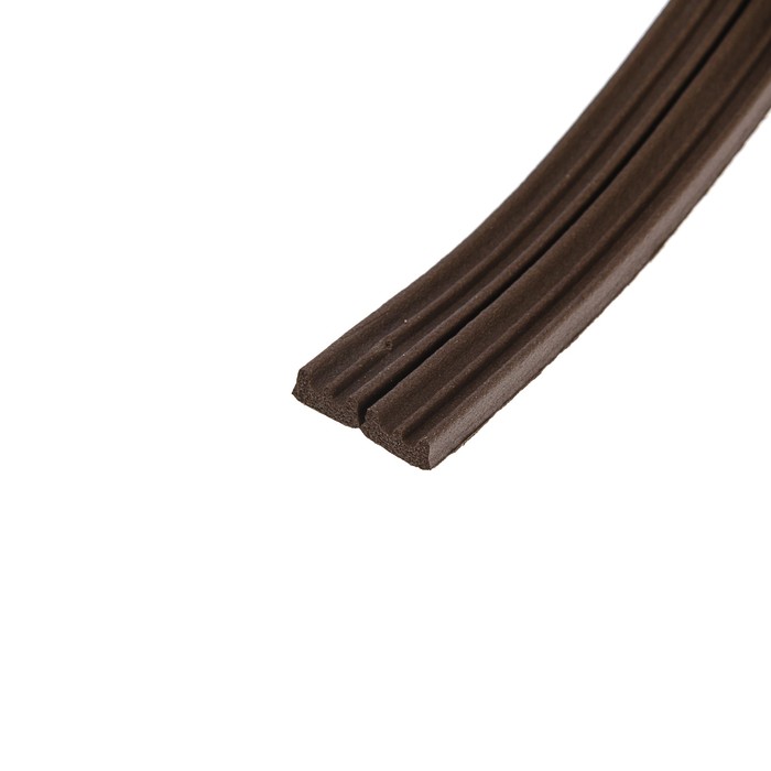 Уплотнитель резиновый TUNDRA krep, профиль Е, размер 4 х 9 мм, коричневый, в упаковке 6 м 