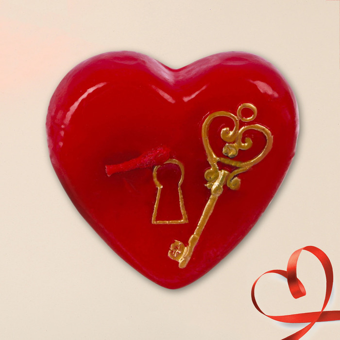 Свеча формовая «Ключ от сердца», 5 см 