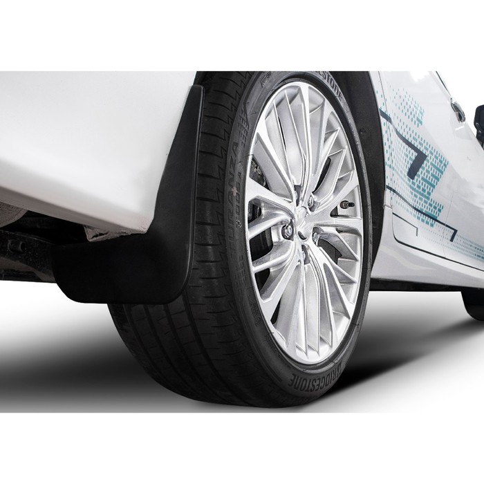 Брызговики задние Rival для Toyota Camry XV70 седан 2018-н.в., полиуретан, 2 шт., с крепежом, 25701004 