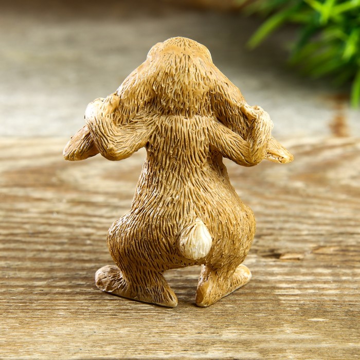 Сувенир полистоун миниатюра "Зайчонок-балагур" 4,5х2х4 см 