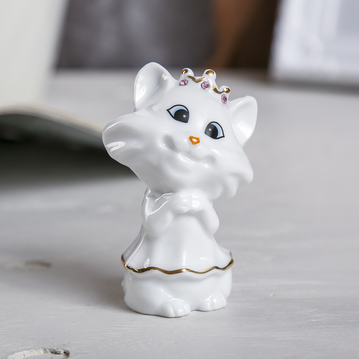 Сувенир "Белая кошечка в короне" стразы 7,5х5х4 см 