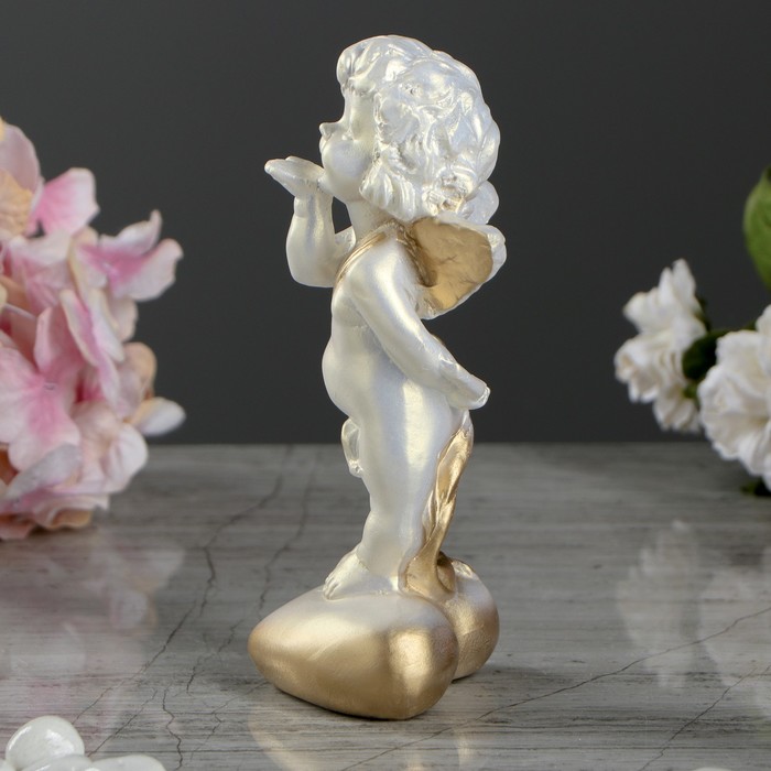 Статуэтка "Воздушный поцелуй" перламутровая, с золотом, 5,5х5,5х14 см 