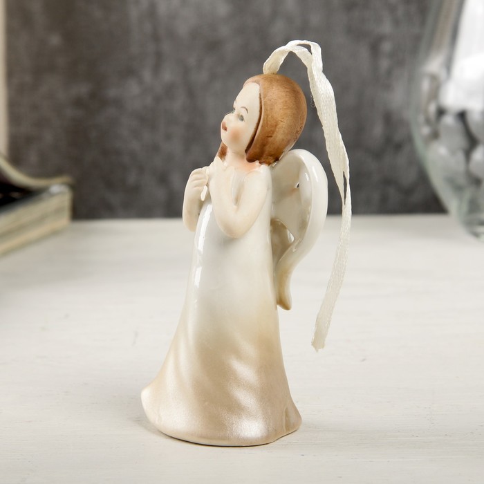 Сувенир керамика подвеска "Ангел девочка в кремовом платье" 9,3х3,7х4,9 см 
