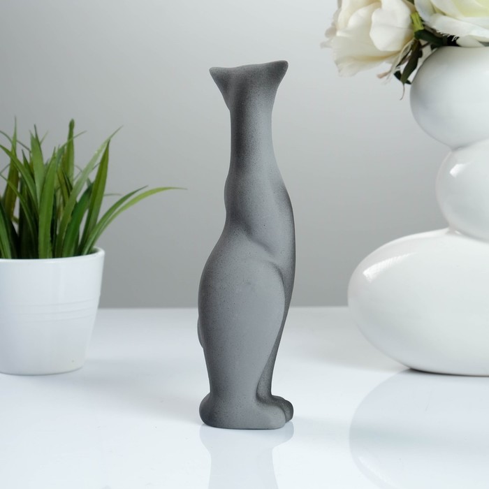 Фигура "Кошка Багира" наклоненная подпал серая/черный подпал 4 × 5 × 20 см 008 