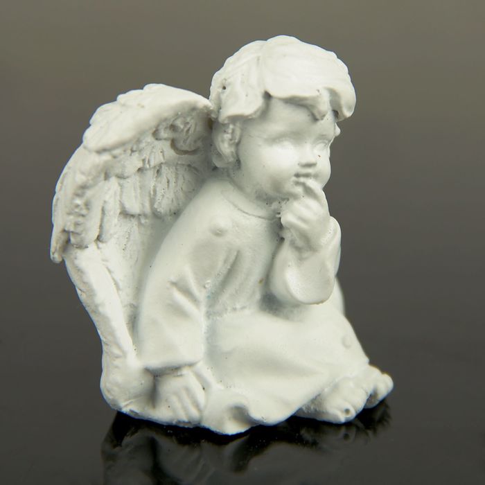 Сувенир полистоун "Белоснежный ангел" МИКС 4х4х2,5 см 