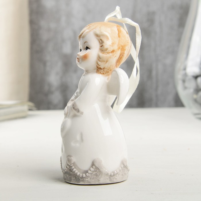 Сувенир керамика подвеска "Ангел-малыш в платье с серыми оборками, с сердцем" 10х5х5,5 см 