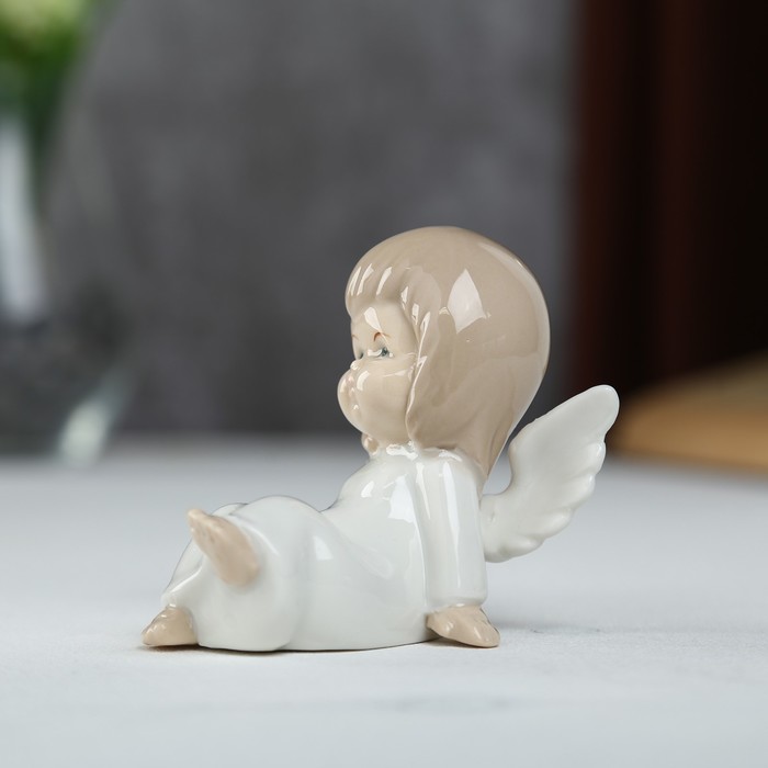Сувенир керамика "Ангел-пухлячок в белом платье лежит" 7,5х6х8,5 см 