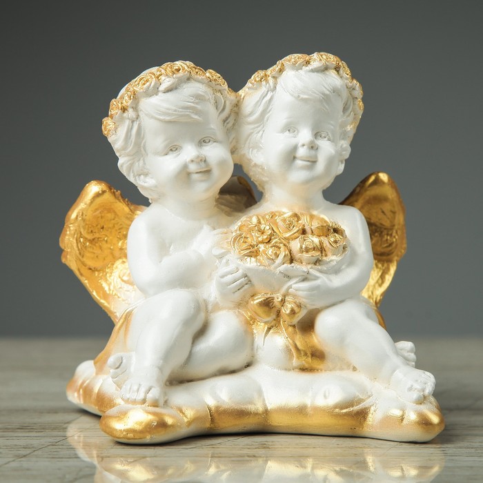 Сувенир-статуэтка средняя "Пара ангелов с букетом", 13 см 