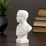 Бюст Гагарин белый, 4х8х11 см  - фото 2