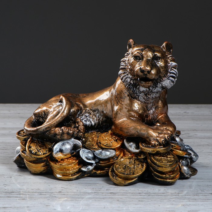 Сувенир "Тигр на монетах" микс 