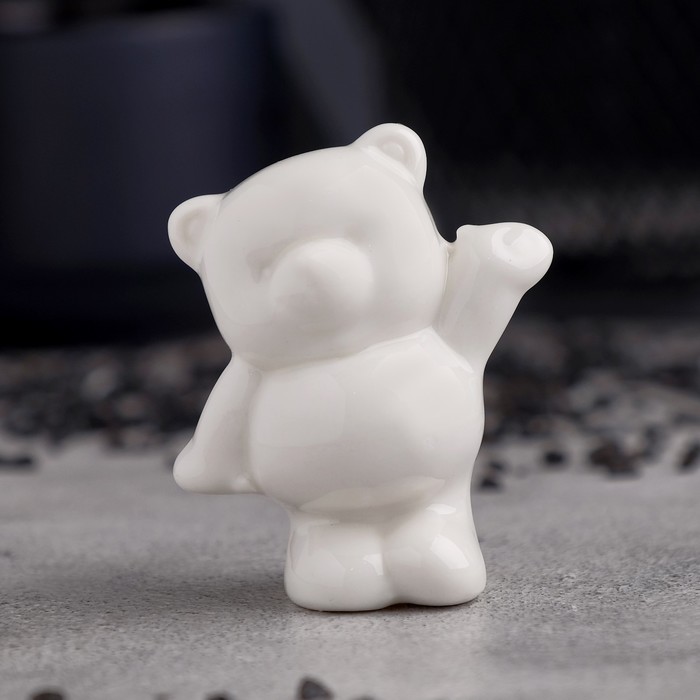 Сувенир "Белый медвежонок" 7х5,8х4 см 
