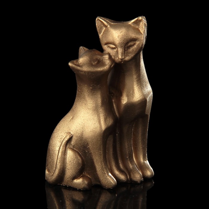 Сувенир полистоун "Кошка с котёнком" бронза 5х4х2 см 