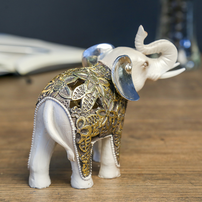 Сувенир полистоун световой "Жемчужный слон в цветочной золотой попоне" 12х14х6 см 