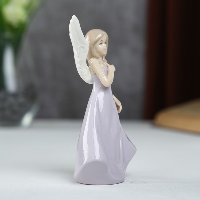 Сувенир керамика "Девушка-ангел с рисунком на крыльях в сиреневом платье" 13,6х5,5х7,8 см 
