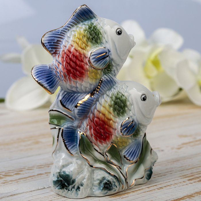 Сувенир "Две яркие рыбки в водорослях" цветные 14,5х11х5,5 см 