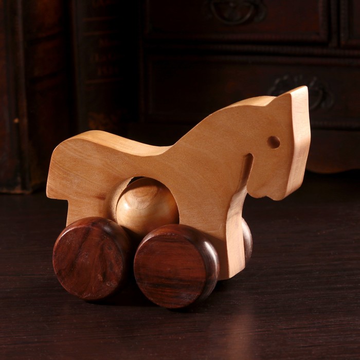 Деревянный сувенир "Лошадка" 12х6,5х10 см 