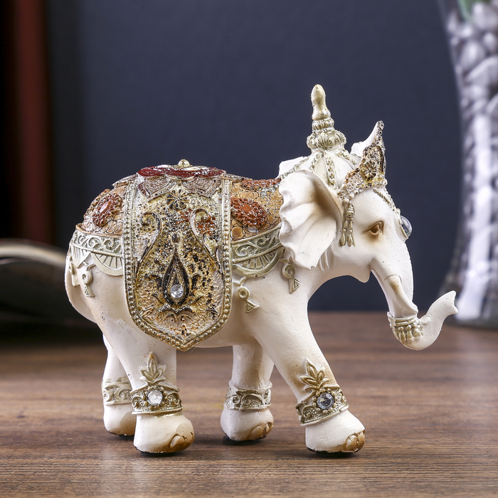 Сувенир полистоун "Белый слон Махараджи в богатой попоне" 10,8х5х12 см 