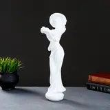 Фигура "Девушка в шляпе" малая белая 9х12х39см 