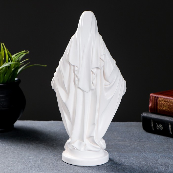 Фигура "Дева Мария" белая 23 см 