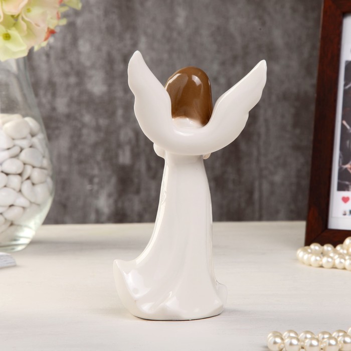 Сувенир керамика "Ангел в белом платье с ирисом" 13,3х7х4 см 