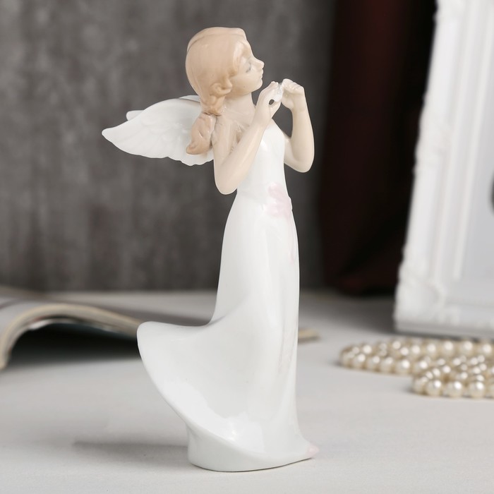 Сувенир керамика "Девушка-ангел с флейтой"  15х7,5х5,5 см 