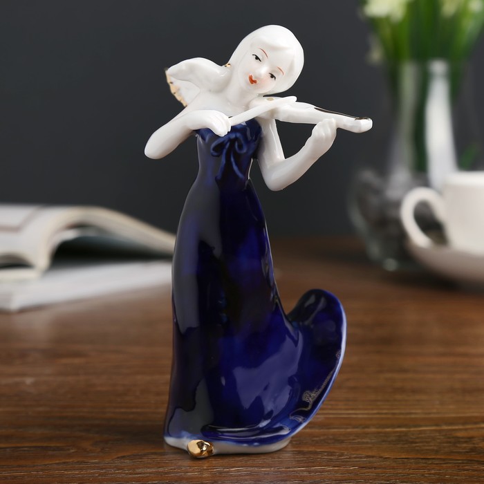 Сувенир керамика "Девушка-ангел скрипачка" кобальт 15х9х7,5 см 