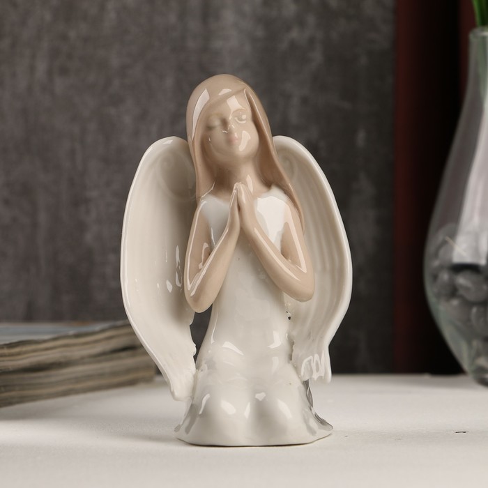 Сувенир керамика "Девушка-ангел в белом платье молитва" 11,5х7х7 см 