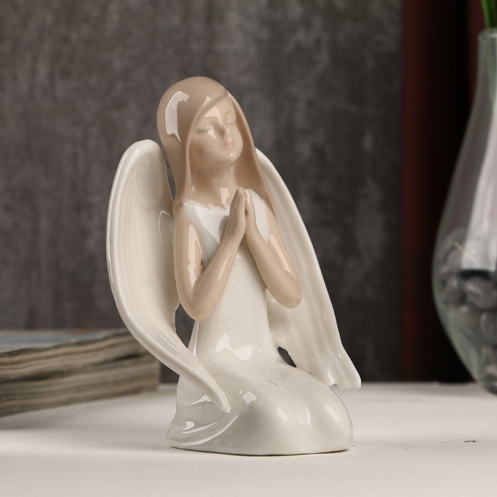 Сувенир керамика "Девушка-ангел в белом платье молитва" 11,5х7х7 см 