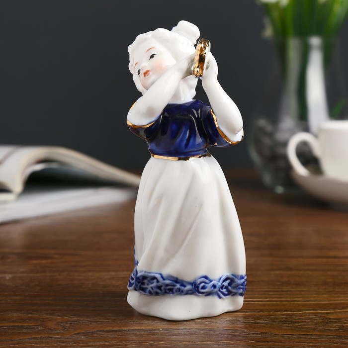 Сувенир керамика "Малышка с бубном" кобальт 14,5х8х6,5 см 