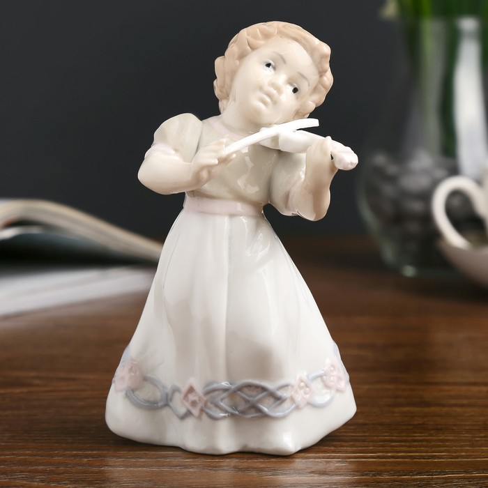 Сувенир керамика "Малышка со скрипкой" 13х8,5х8 см 