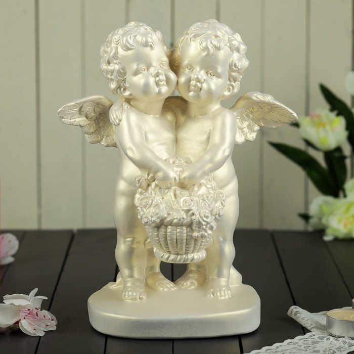 Статуэтка "Пара ангелов с корзиной цветов", перламутровый 