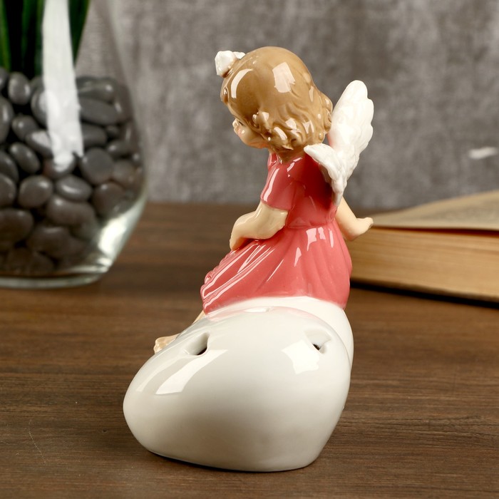 Сувенир керамика световой "Девочка-ангел в коралловом платье на сердце" 12,3х8х9,5 см 