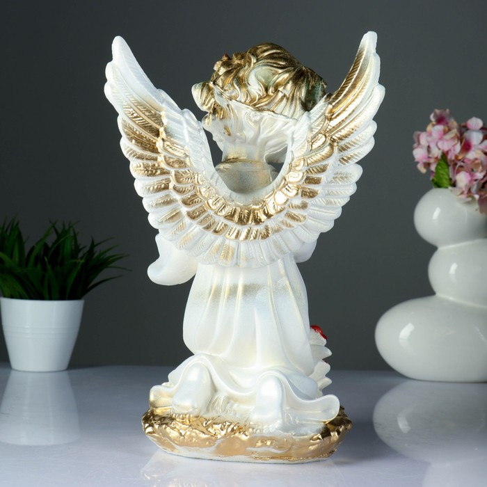 Фигура "Ангел с букетом большой" перламутр-золото 37х23х23см 