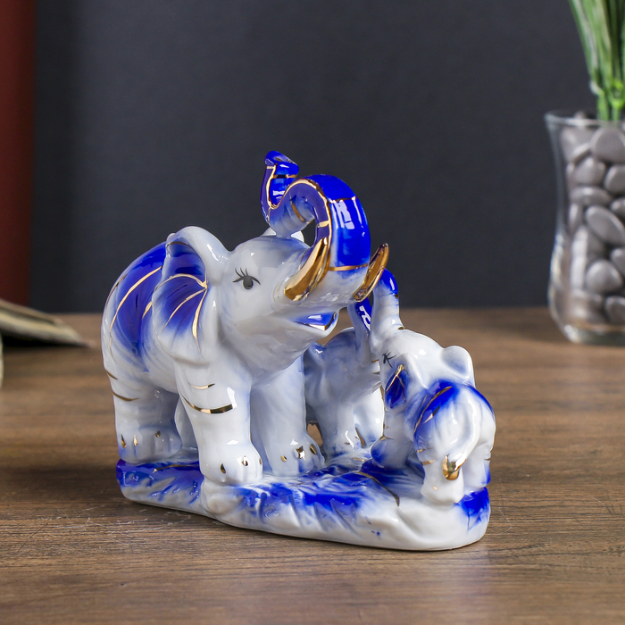 Сувенир "Слон со слонятами" синий 11,5х15,5х7 см 