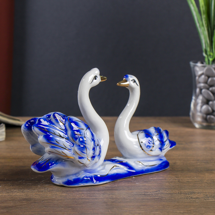 Сувенир "Два синих лебедя в пруду" с золотом 12,5х22х7 см 