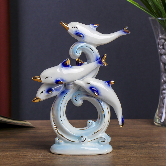Сувенир "Четыре дельфина на волне" белые с голубым 20х13х5 см 
