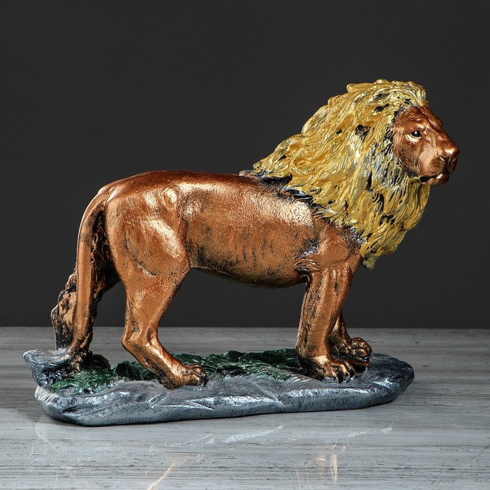 Статуэтка "Лев на подставке № 2" цвет бронзовый, 26 см 