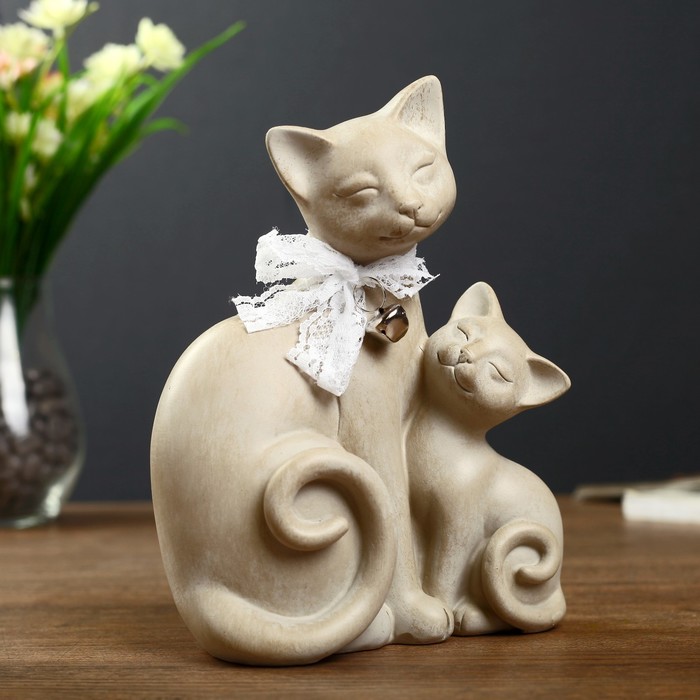 Сувенир полистоун "Кошка с бантом и котёнком" 20х15,5х8,5 см 