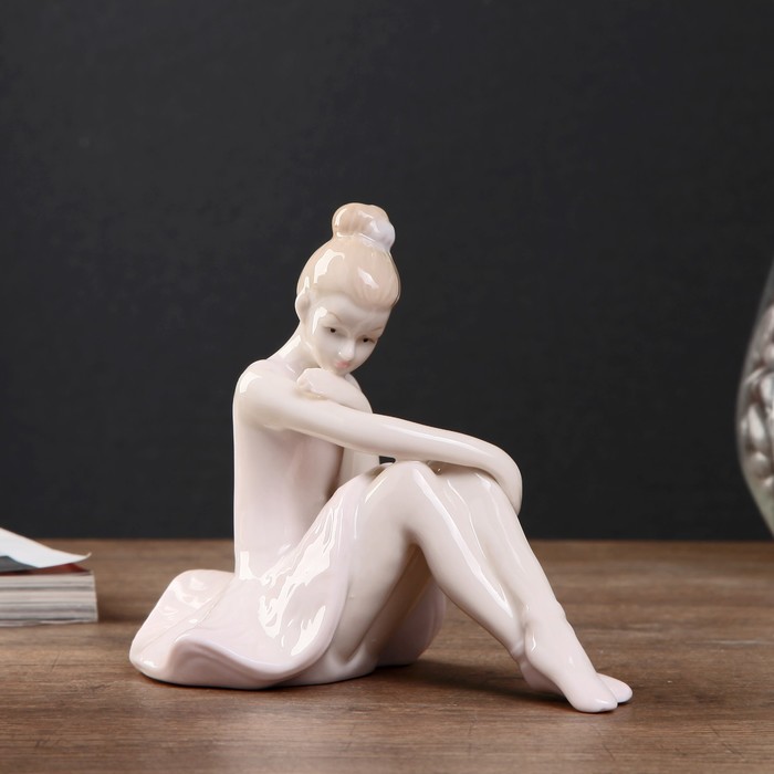 Сувенир керамика "Балерина в светло-розовой пачке" 11,7х14х8,3 см 