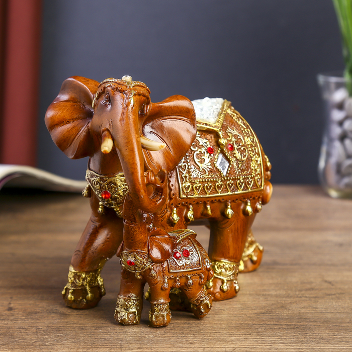 Сувенир полистоун "Слон со слонёнком коричневый в ажурной попоне" 13х15х7,5 см 