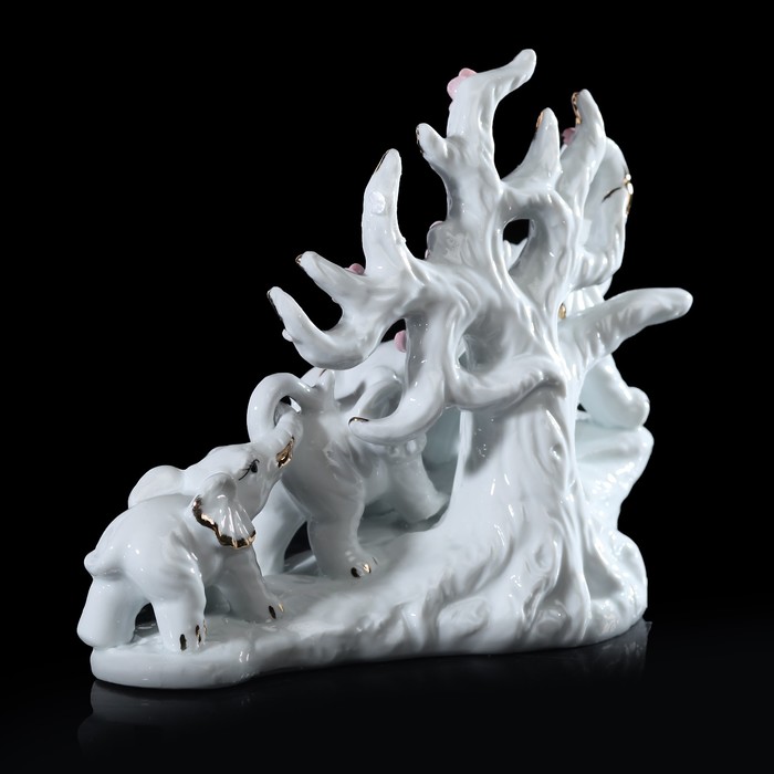 Сувенир керамика "Три слона под деревом" белые 15,5х20х7,5 см 