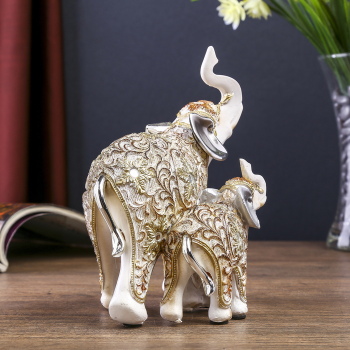 Сувенир полистоун "Белый слон со слонёнком с ажурным цветочным рисунком" 14,7х9,4х16 см 