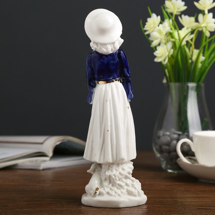 Сувенир керамика "Дама с зонтиком" кобальт 22,5х8,5х7,5 см 